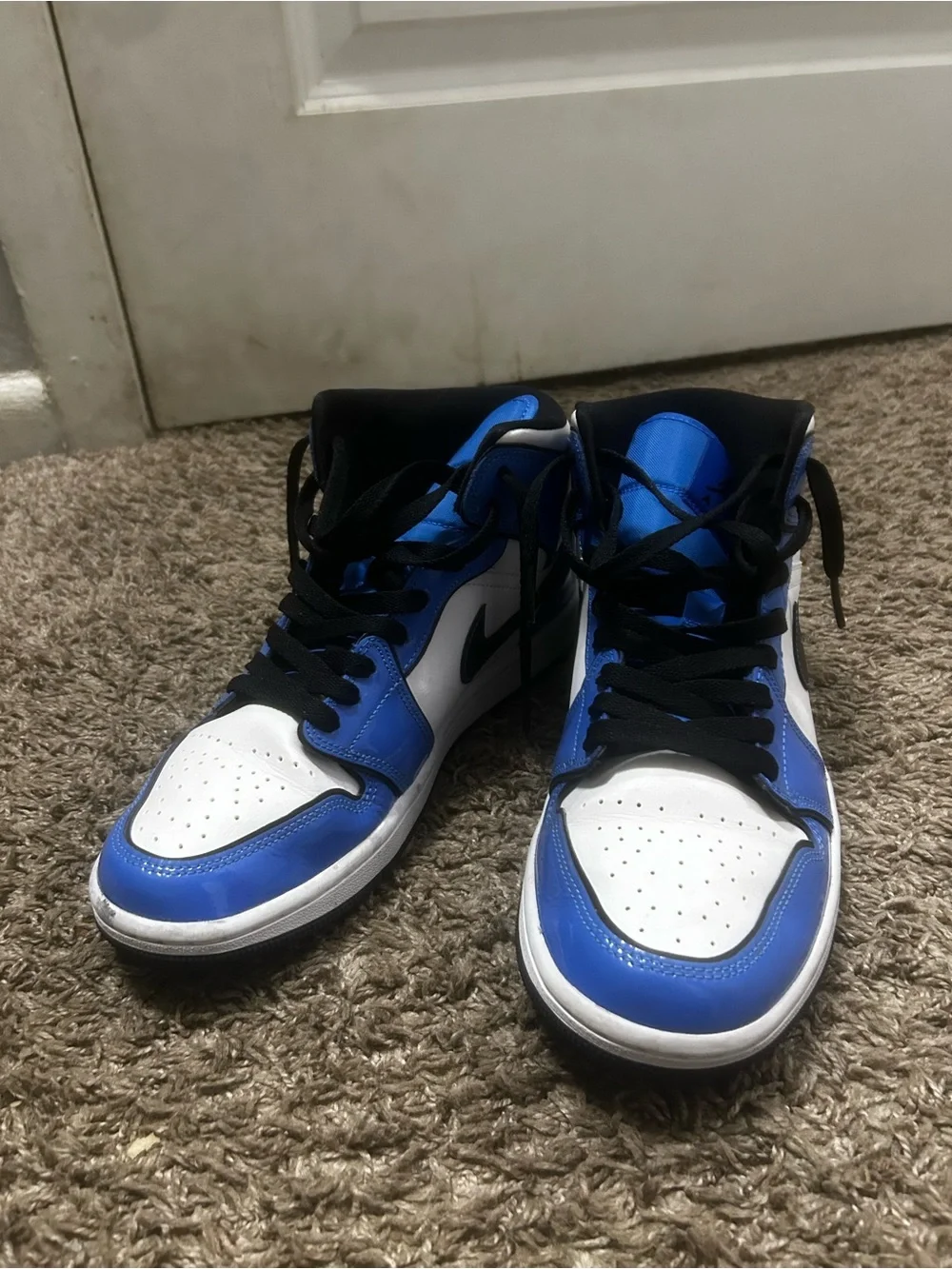 Air Jordan 1 mid signal blue